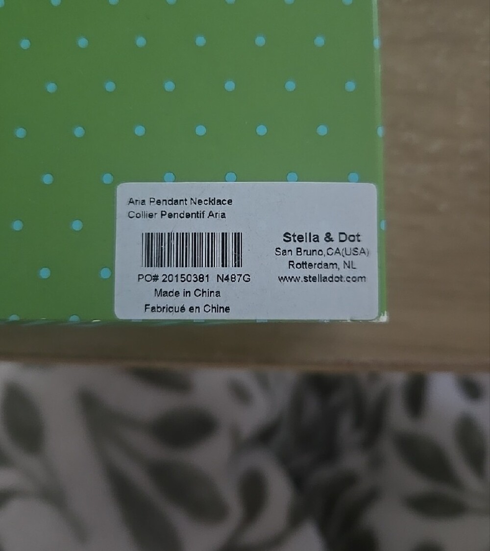 Stella & Dot Aria Pendant Necklace - Picture 2 of 3